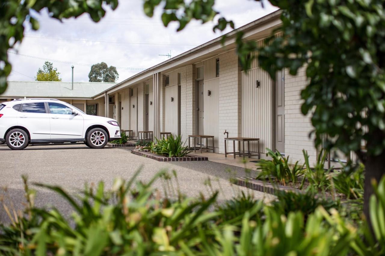 Merivale Motel Tumut Exterior foto